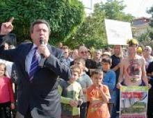 Traktörlerle yollara döküldüler