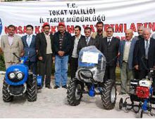 Çiftçilere ekipman desteği