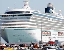 Discovery turist gemisi Sinop'ta
