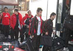 Havayoluyla gittiler