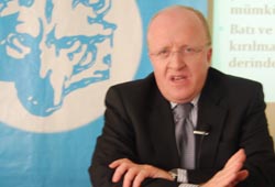 Türk Ocaklarında konferanslar devam ediyor