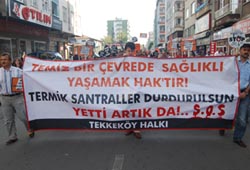 Binlerce kişi temiz çevre için yürüdü