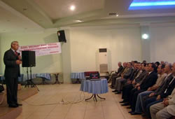 Aile içi iletişim konferansı