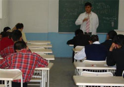 Dershane öğretmenleri, resmi okullarda ders veremeyecek