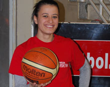 HANİFE SEZONU KAPATTI