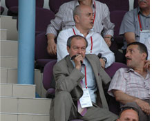 Yönetimde umudunu kesti