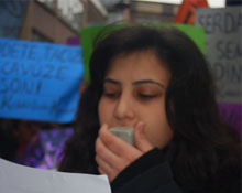 Rojin'e hemcinslerinden destek