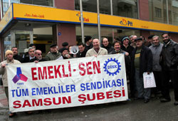Emekli promosyon peşinde