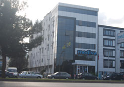 Kafalar pilav gibi karışık