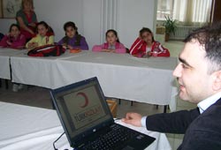 Öğrencilere Kızılay bilgisi