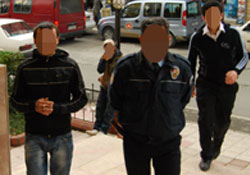 Paspas altında silah çıktı