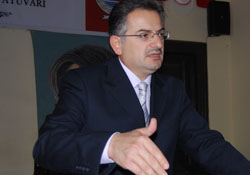 Aydınlatmaya devam ediyor