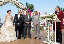 Gelin idi Müdür oldu!