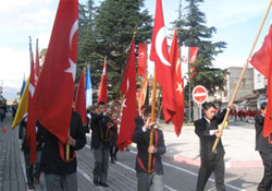 Ata 71. ölüm yıldönümünde anıldı