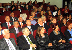 Koro Demirtaş'ı mest etti