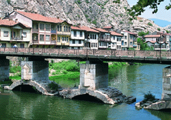 Amasya'da köprü krizi