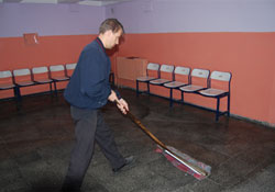 Okullar her akşam temizleniyor