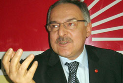 Koç'tan 'maskeli iktidar' benzetmesi
