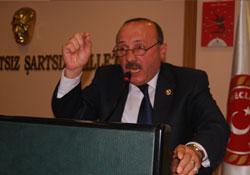 Aslan basına da el attı
