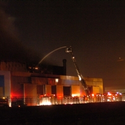 Bekçi Kulübesinde Yangın: 2 Ölü...