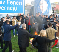 CHP'lilerden ilginç eylem