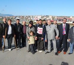 Engellilerden Beyazer'e tepki geldi