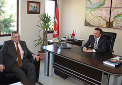 Öğretmenlerden öğretmen Başkan'a ziyaret