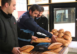 İlkadım işi sıkı tutuyor