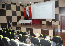 Domuz Gribi paneline kimse katılmadı