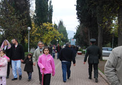 Mezarlıklar doldu taştı