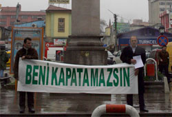 Yargıtay'a tek kişilik protesto