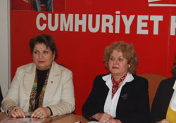 Haklarımızı mücadele etmeden kazandık