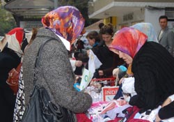 Ne alırsan 1 lira !