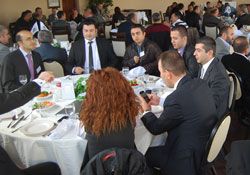 Garanti sektörü buluşturdu