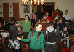 Acem'de fasıl keyfi bir başka