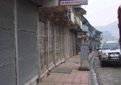 Olaylar esnafı bezdirdi