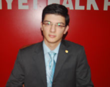 CHP'li gençlerden kutlama