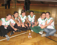 YEŞİLKENT ÜÇÜNCÜLÜĞÜ KUTLADI