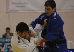 Uysal ile çok özel