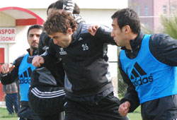 Çift idman yaptılar