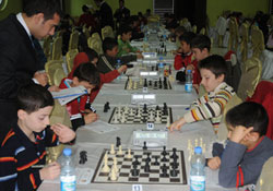 Açılış hamlesi Burmadan