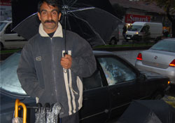 Şemsiyeciler seviniyor