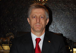 Radikal kararlar alınmalı