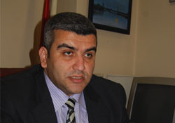 Başbakan devlet adamı ağırlığında olmalı