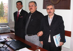 Başkan Gül Çarşamba'yı gezdi