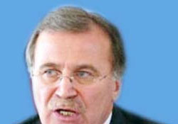 Meclis Başkanı'ndan DTP'lilere uyarı