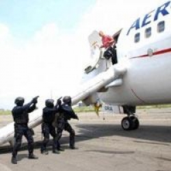 Uçakta Terör Saldırısı Girişimi