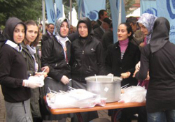 Anadolu Gençlik'ten aşure şenliği