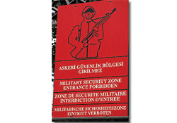 Asker, devlet sırlarını kopyalatmadı