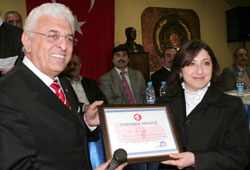 Muhtarlar bölünmemek için direnecek